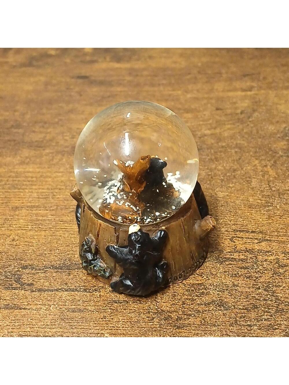Miniature 2.5" Oregon Snowglobe, Bears, Trees - Picture 4 of 7